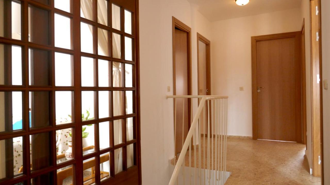 Casa Soleada En Calle Tranquila Sewilla Zewnętrze zdjęcie